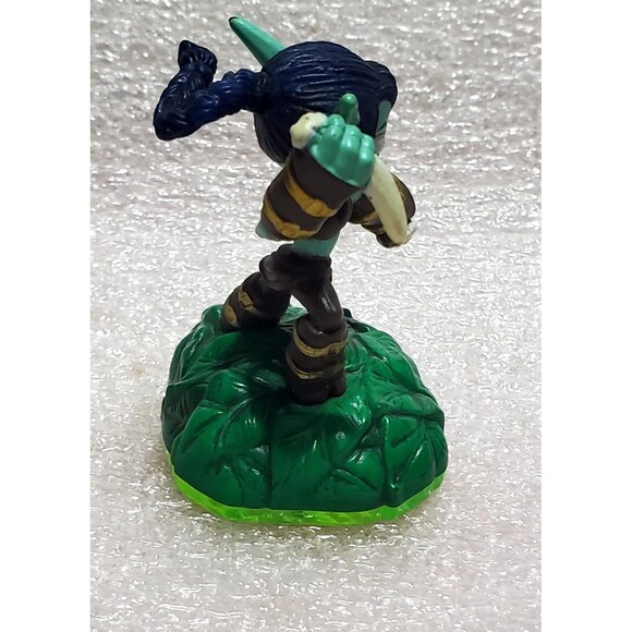 Skylander Spyro's Adventure Stealth Elf Figure With Card & Sticker - Picture 10 of 11